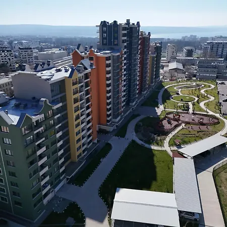 Nj Family Garden Апартамент *